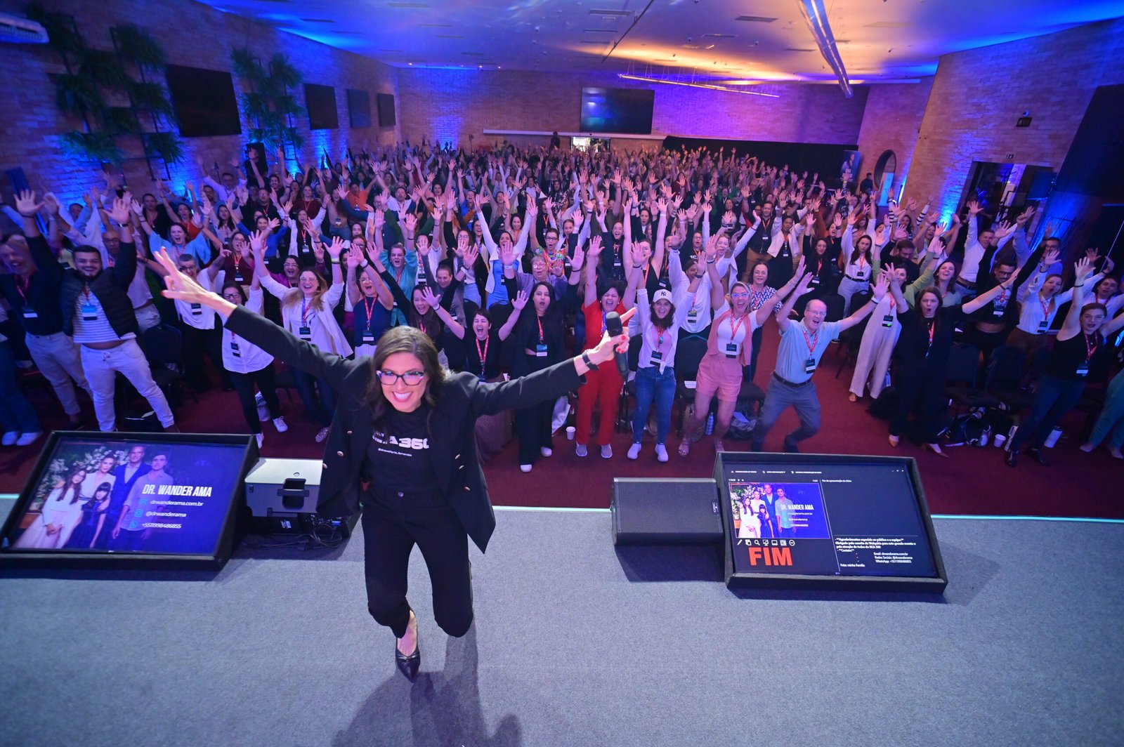 CONGRESSORCADIA3-175